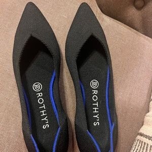Black 8.5 Rothy's Points - worn once